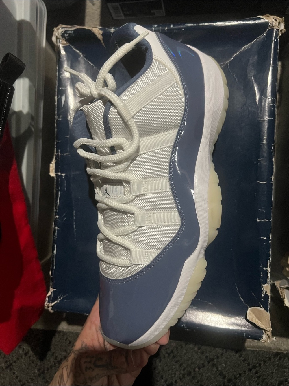 Jordan Low-Top Sneaker in White and Navy